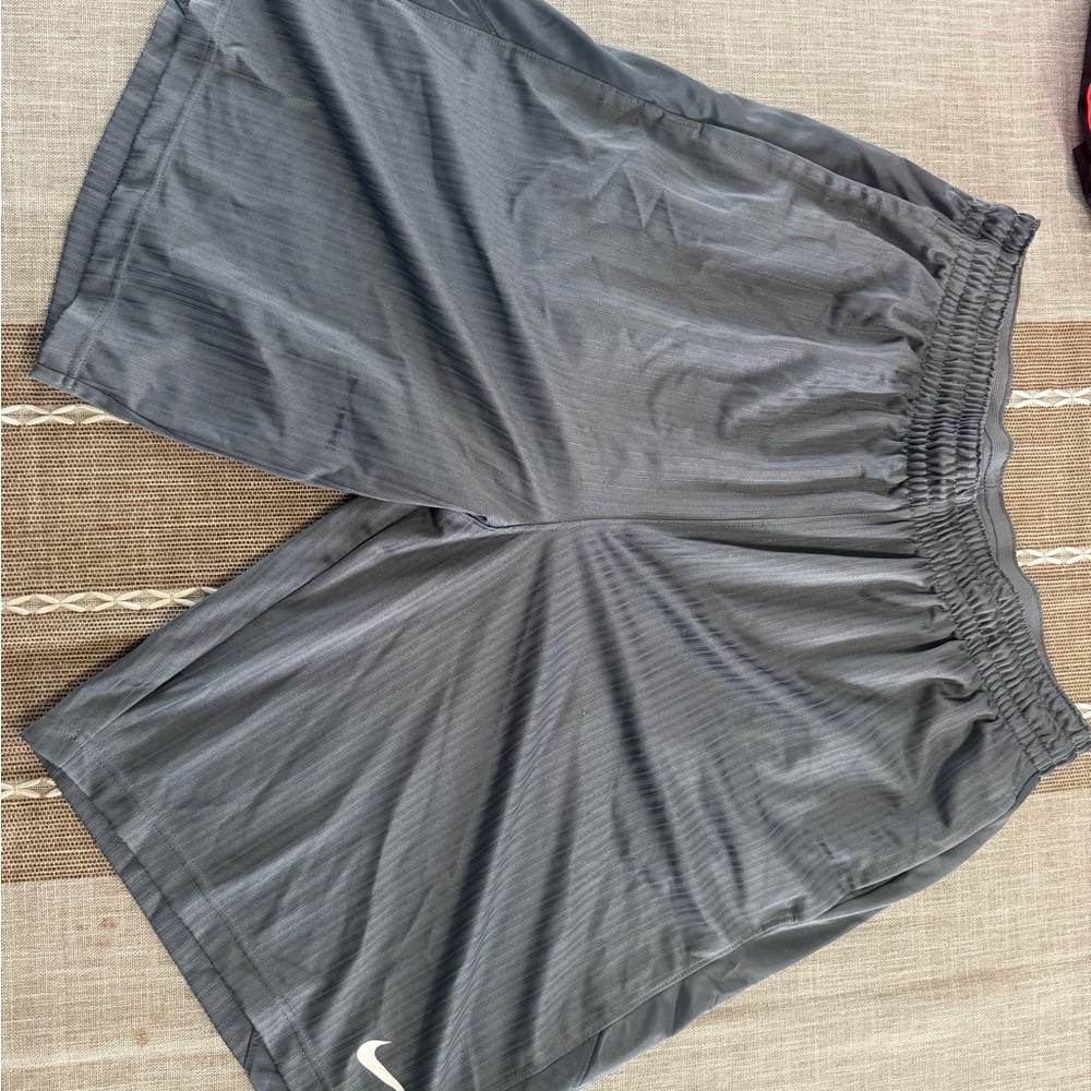 Nike Men's Dark Gray Basketball Shorts with White Swoosh 2XL